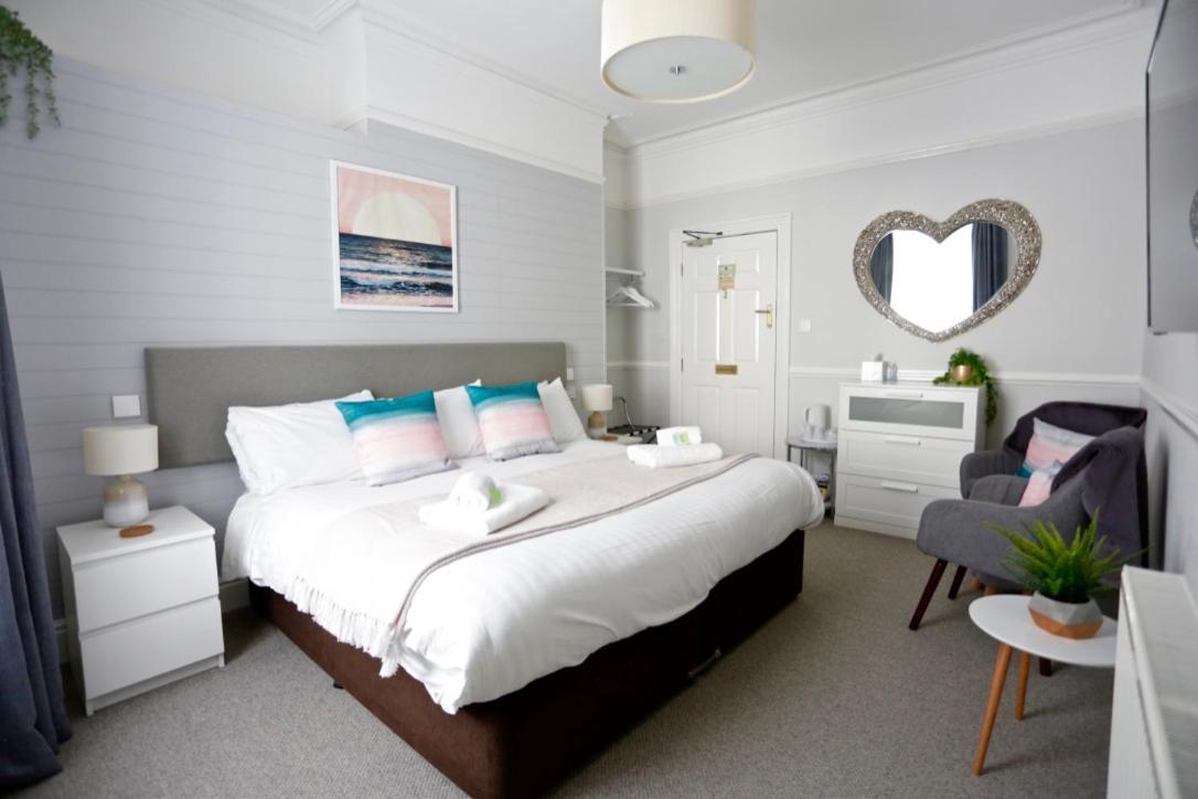 The Dolphin Hotel Exmouth Buitenkant foto